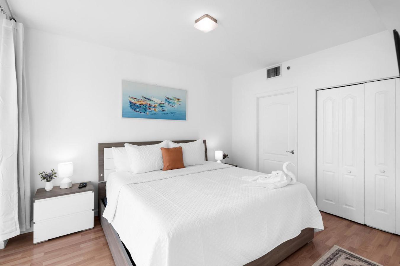 Spacious 2 Bed Unit In Brickell With Free Parking Маями Екстериор снимка